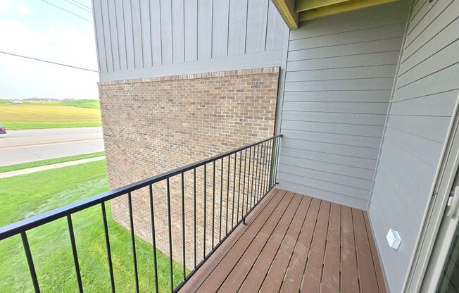 1 bed, 1 bath, 756 sqft, $1,195, Unit 3400 201