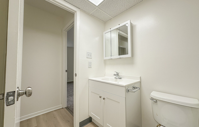 Peachgate Apartments
