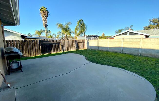 Great 4 Bedroom Home For Rent - Escondido