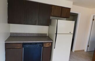 3 beds, 1.5 baths, 1,116 sqft, $1,700, Unit 401