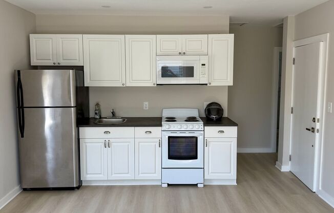 534 SW Apartments