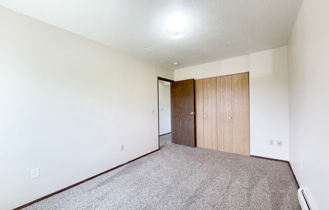 2 beds, 1 bath, 650 sqft, $815, Unit 411-23A