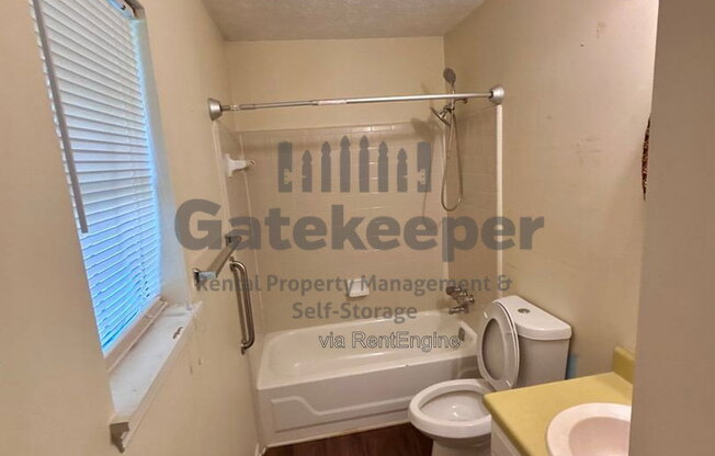 3 beds, 2 baths, 1,481 sqft, $1,545
