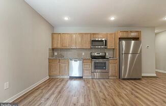 3 beds, 3 baths, 800 sqft, $1,895, Unit 1827-B