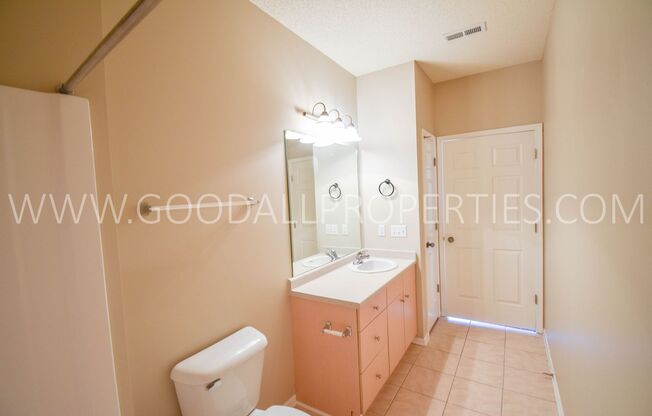 2 beds, 2 baths, $1,395