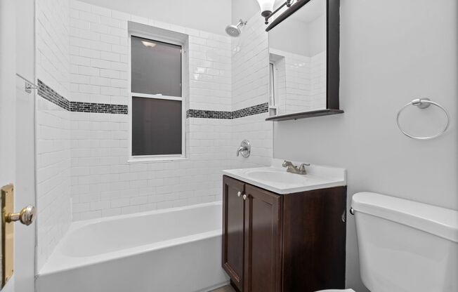 2 beds, 1 bath, 569 sqft, $2,150, Unit 1106-1st Floor