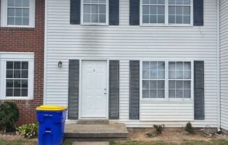 1341 Kenilwood Court