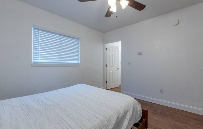 1 bed, 2 baths, 600 sqft, $1,495, Unit B1