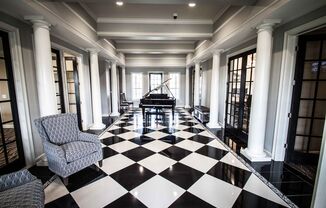 Avery Brooke Apartments