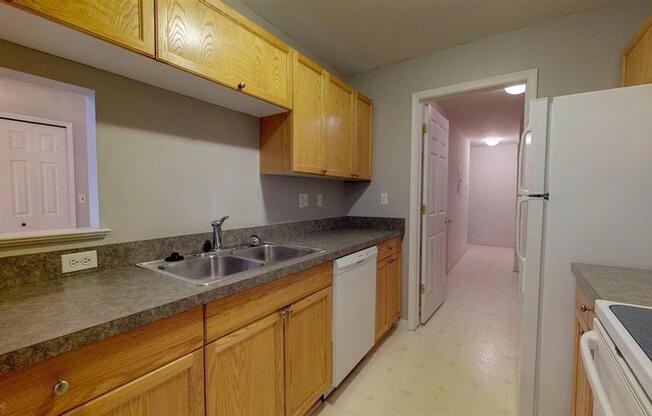 2 beds, 2 baths, $1,700