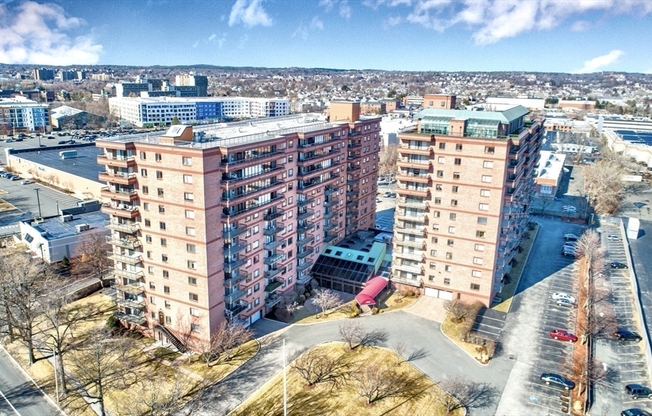 2 beds, 2 baths, 1,206 sqft, $3,000, Unit 402
