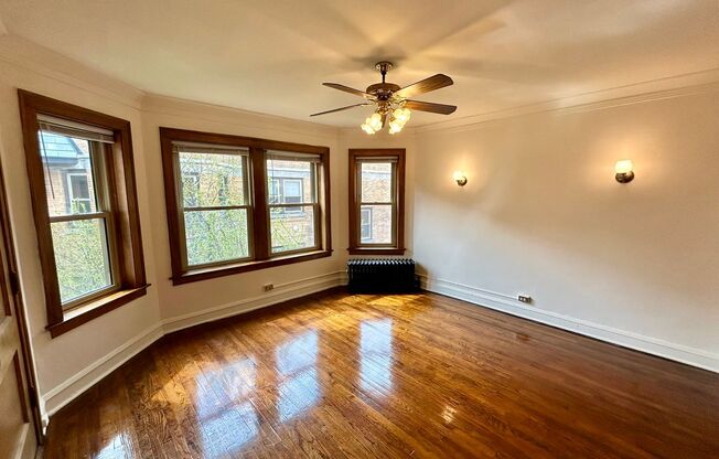 1 bed, 1 bath, 425 sqft, $1,865, Unit 233-105
