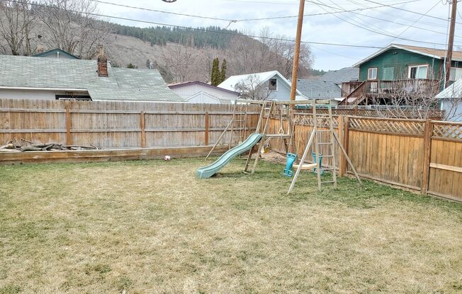 2010 1st Street, La Grande, Oregon 97850