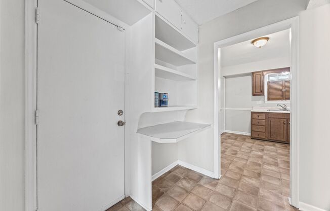 1 bed, 1 bath, $900