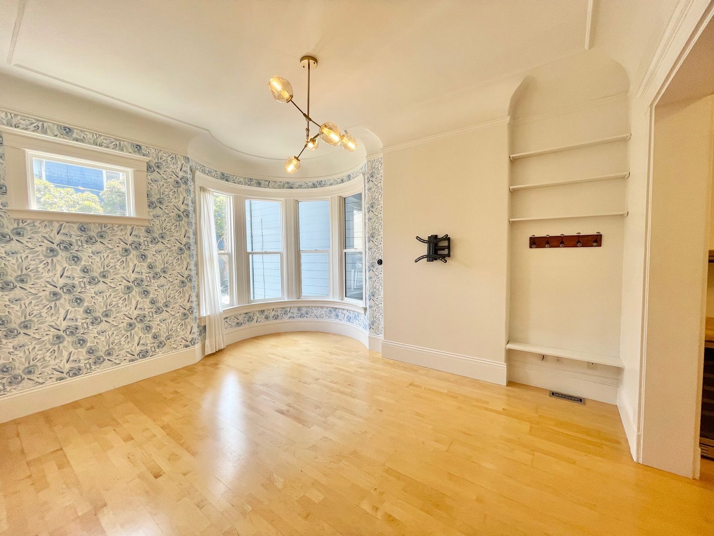 Super Charming NOPA Condo! Parking! Laundry! Storage! PROGRESSIVE