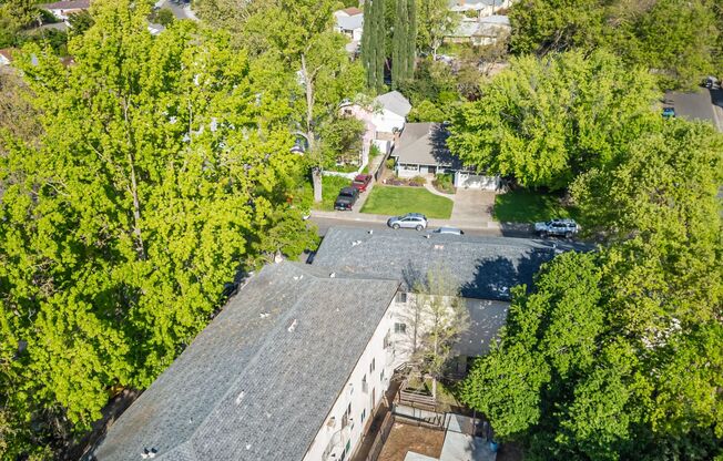 McClatchy Hillside apartments