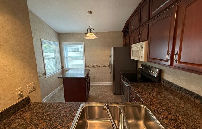 Charming 2-Bed, 2-Bath Home in The Reserve at the Crossings – Lake Mary Living at Its Best!