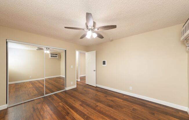 1 bed, 1 bath, 555 sqft, $1,795, Unit 36