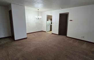 1 bed, 1 bath, $650, Unit 2