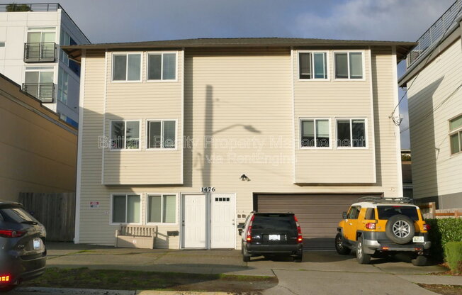 1476 NORTHWEST 70 ST
