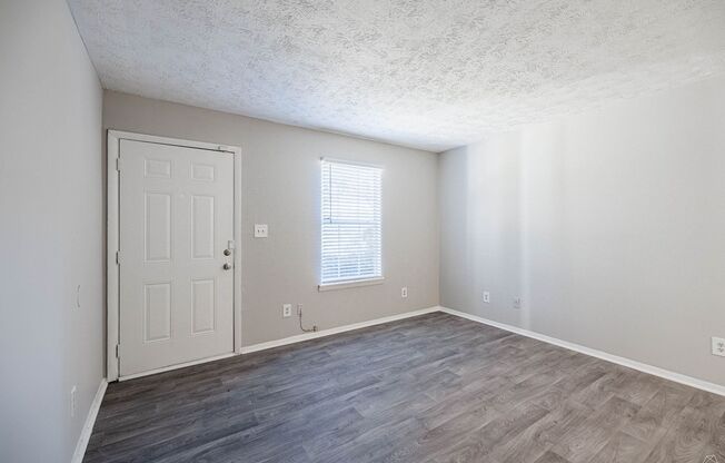 1 bed, 1 bath, 612 sqft, $825