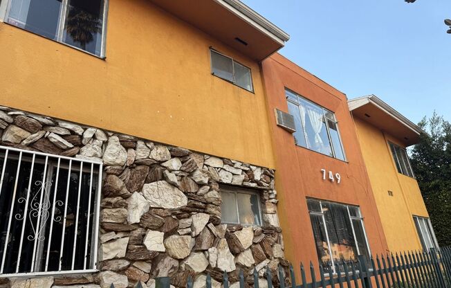 Berendo Partnersip - 749 S. Berendo St