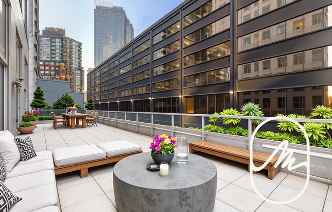 1 bed, 1 bath, $4,600, Unit 4B
