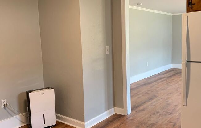 870AB - 316 Reynolds Ave DM