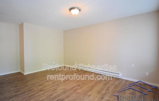 706 NE 99 AVE
