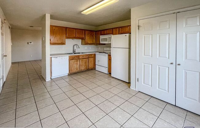 Charming 2-bedroom, 1.5-bathroom home offers a convenient lifestyle close to Fort Hood!