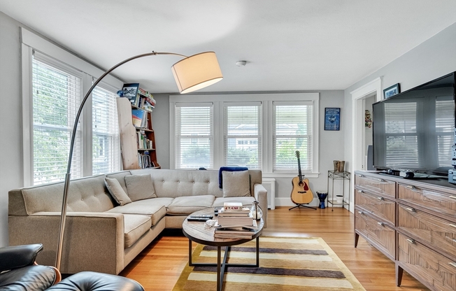 9 KEEFE AVE
