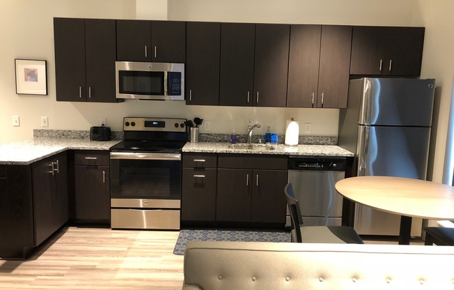 1 bed, 1 bath, 559 sqft, $1,600, Unit #106  FURNISHED