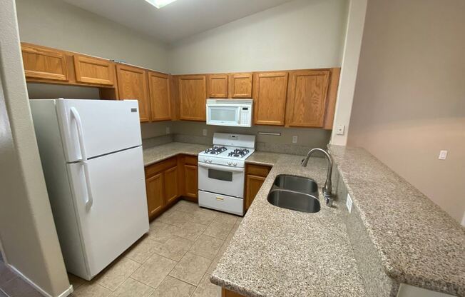 6067 Dry Bed St 101