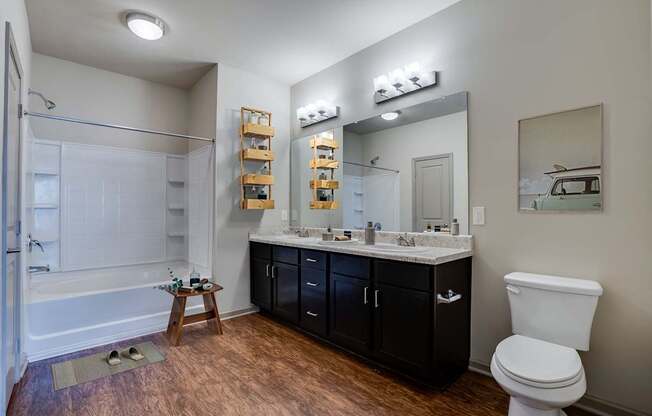 Bathroom with Modern Finishes