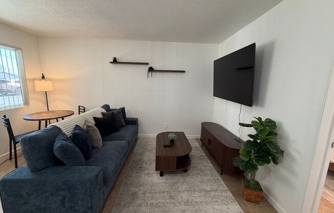Twin Palms Apartments