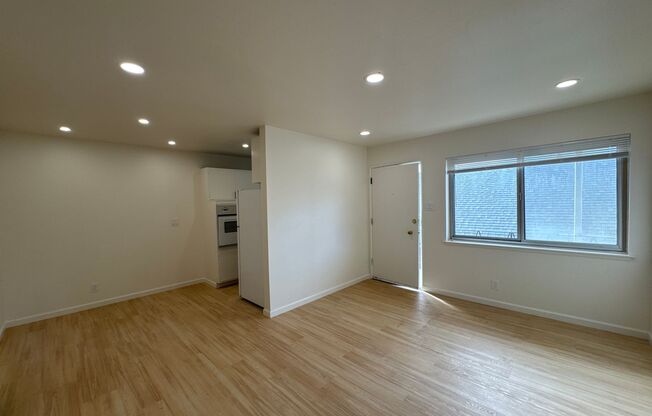 317 Warwick- 270- 1196/2701