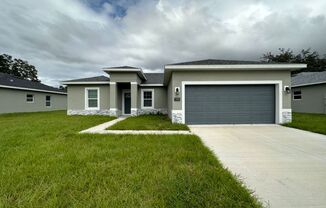 Modern 4-Bedroom, 2-Bathroom Home in Poinciana, FL