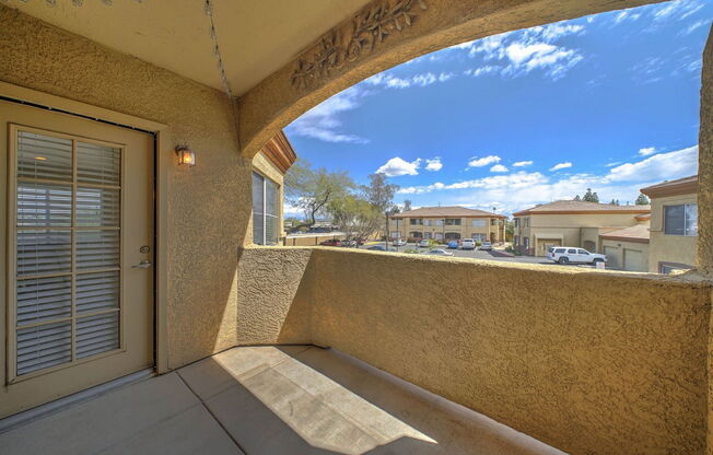 2 beds, 2 baths, 1,083 sqft, $2,000, Unit 2041
