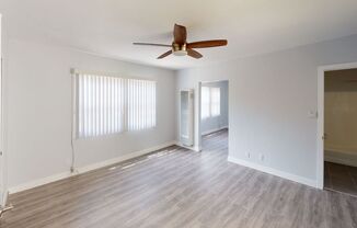 Studio, 1 bath, 400 sqft, $1,350, Unit 6