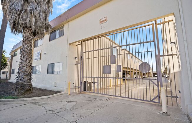 Carson Apartments