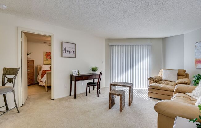 1 bed, 1 bath, 750 sqft, $990, Unit 1309