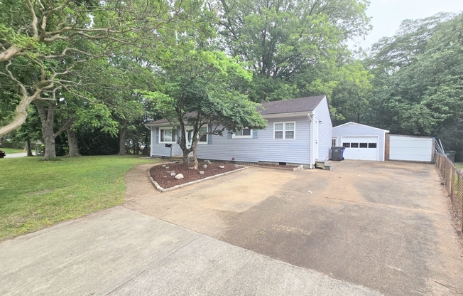 5209 JULIANNA DR