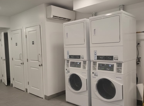 Studio, 1 bath, $1,595, Unit 205