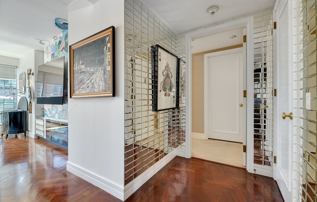 1 Avery Street