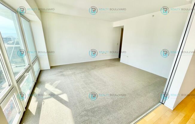 1 bed, 1 bath, $1,695, Unit # 807