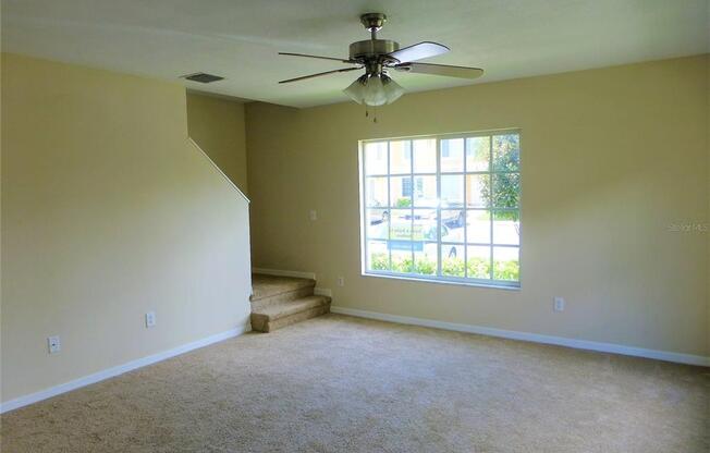 2233 FLUORSHIRE DR