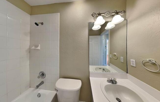 4856 NW 116 CT