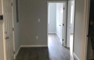 3 beds, 1 bath, $2,300