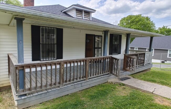 Affordable Downtown 3 Bedroom Rental
