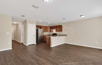 7608 RAIN FRST DR N